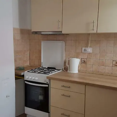 Jooremenyseg Vendeghaz Siklos Exterior photo
