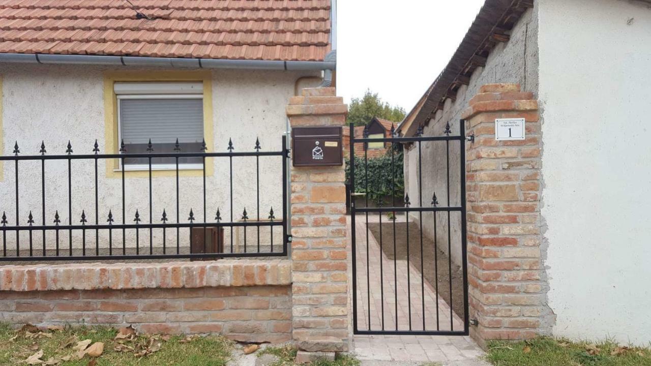 Jooremenyseg Vendeghaz Apartment Siklos