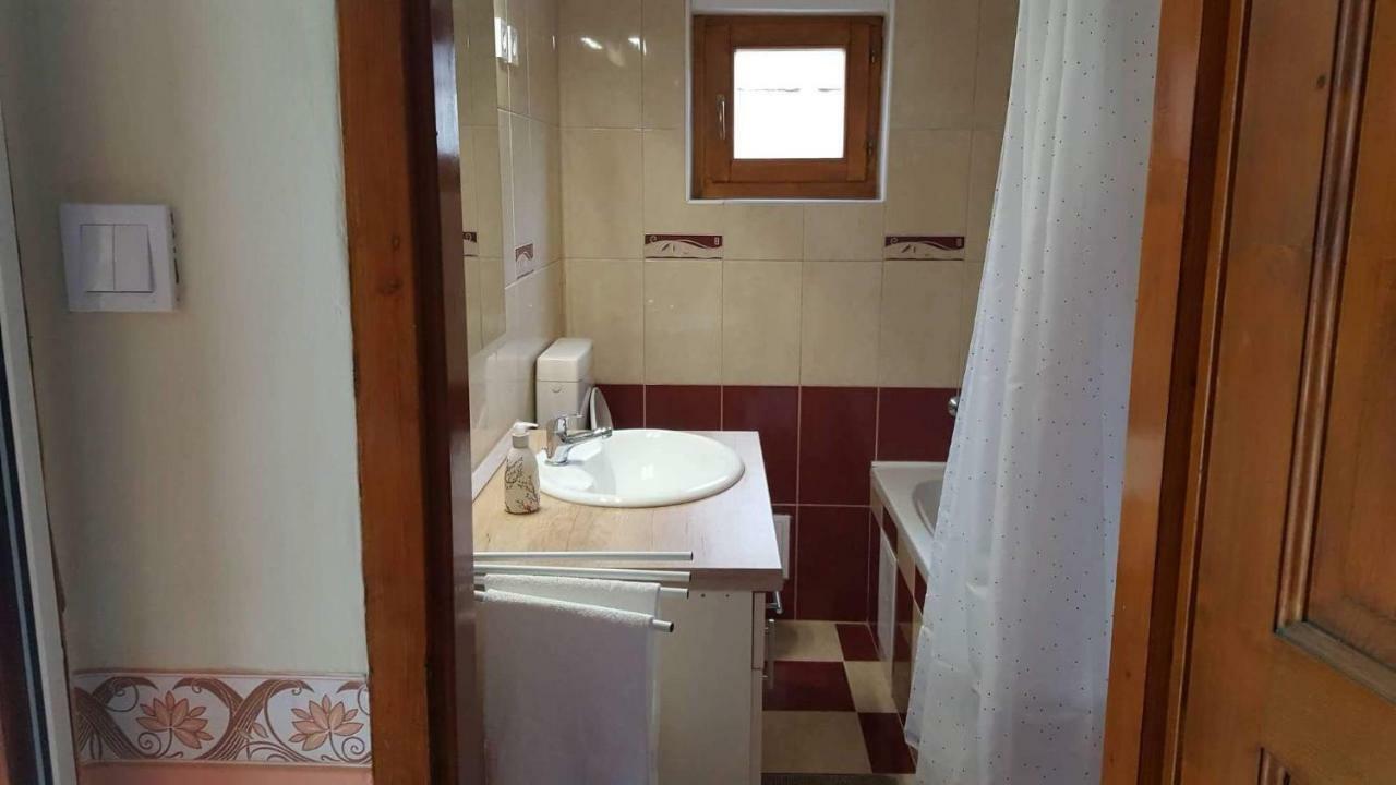 Apartment Jooremenyseg Vendeghaz